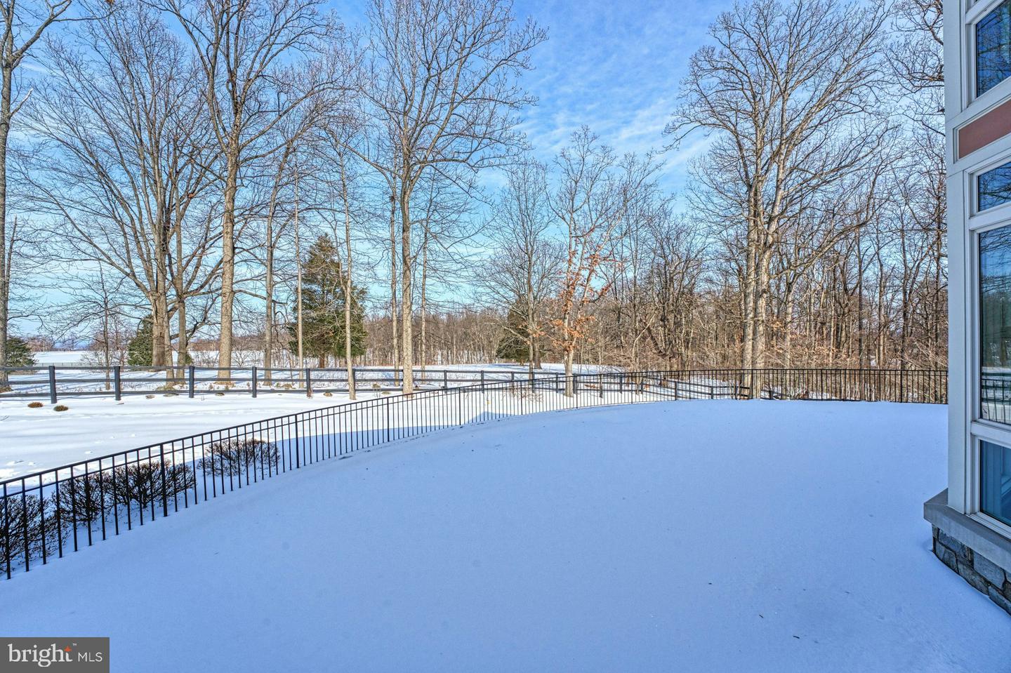 40436 BEACON HILL DR, LEESBURG, Virginia 20176, 5 Bedrooms Bedrooms, ,5 BathroomsBathrooms,Residential,For sale,40436 BEACON HILL DR,VALO2113328 MLS # VALO2113328