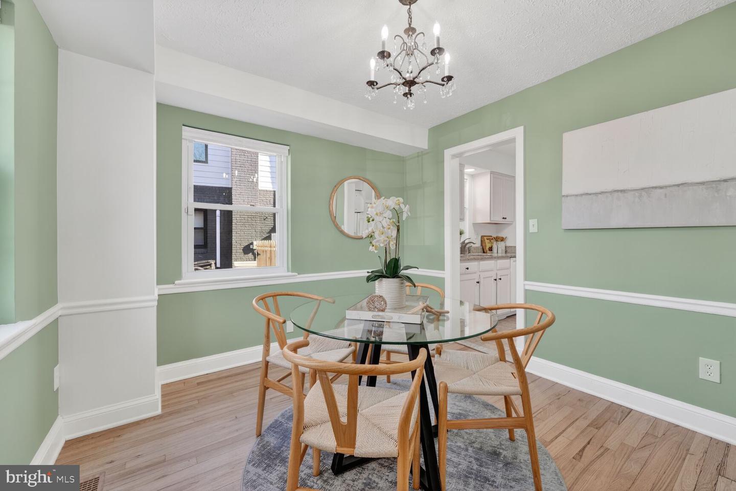 3316 6TH ST S, ARLINGTON, Virginia 22204, 2 Bedrooms Bedrooms, ,2 BathroomsBathrooms,Residential,For sale,3316 6TH ST S,VAAR2067318 MLS # VAAR2067318