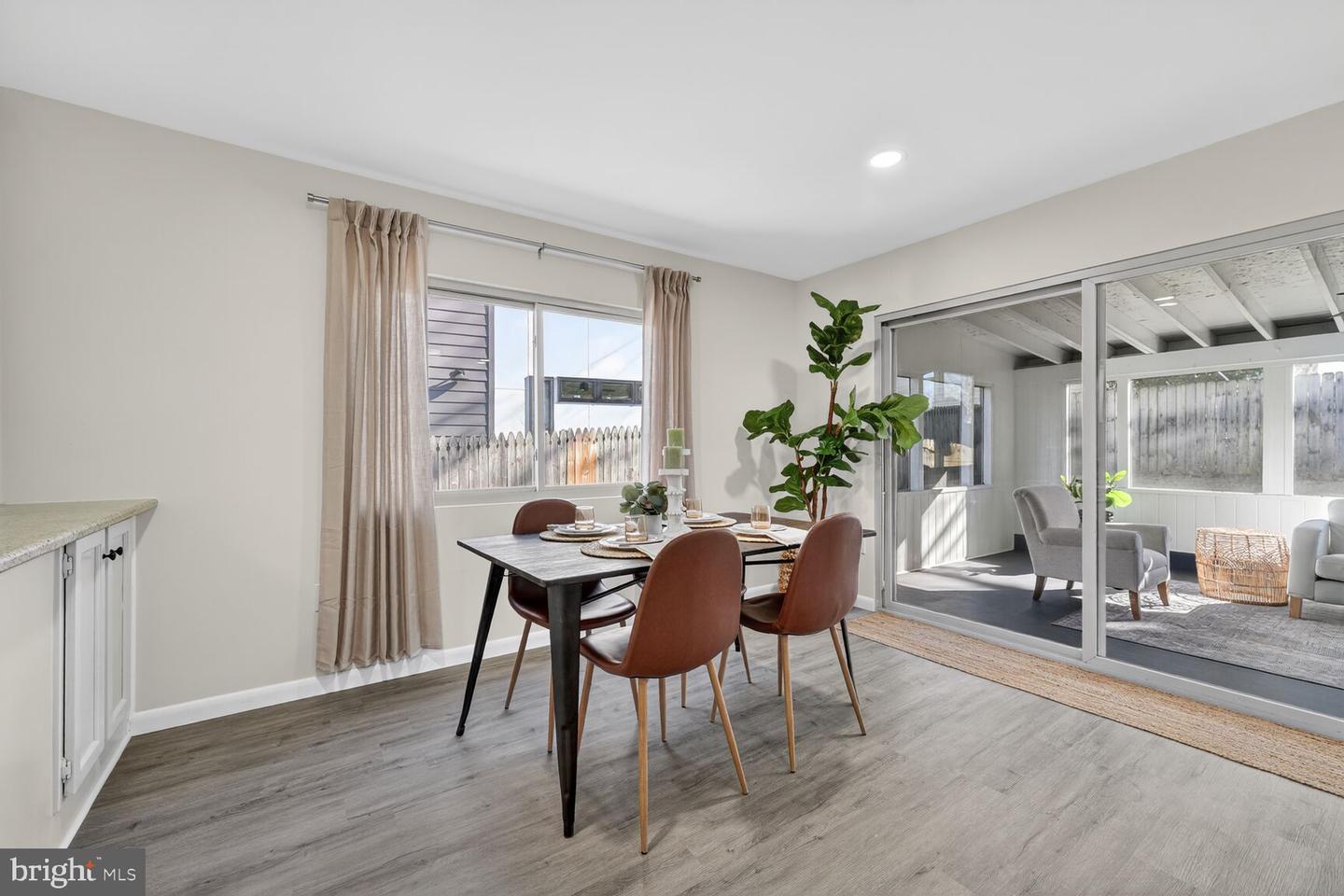 3316 6TH ST S, ARLINGTON, Virginia 22204, 2 Bedrooms Bedrooms, ,2 BathroomsBathrooms,Residential,For sale,3316 6TH ST S,VAAR2067318 MLS # VAAR2067318