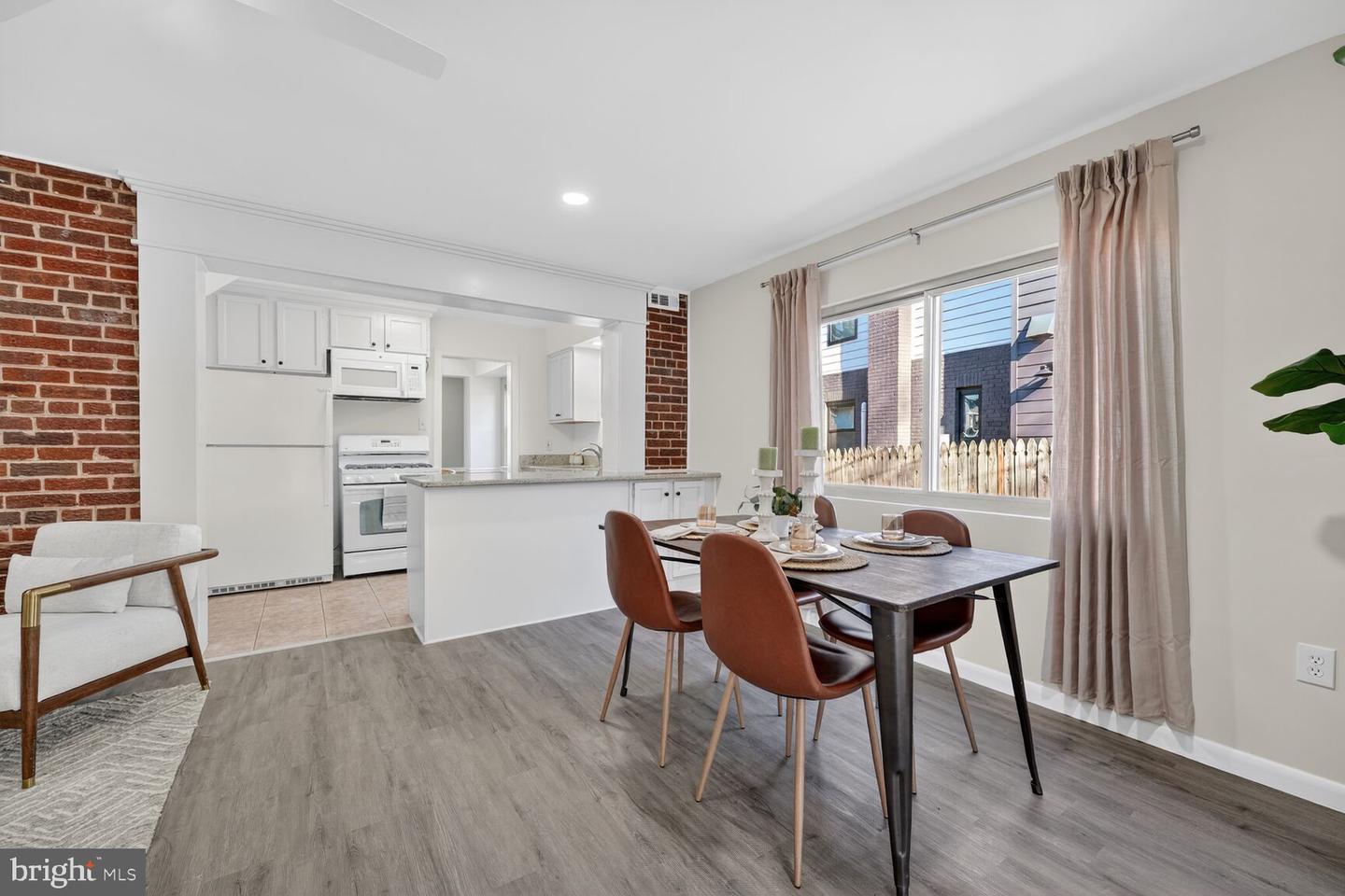 3316 6TH ST S, ARLINGTON, Virginia 22204, 2 Bedrooms Bedrooms, ,2 BathroomsBathrooms,Residential,For sale,3316 6TH ST S,VAAR2067318 MLS # VAAR2067318