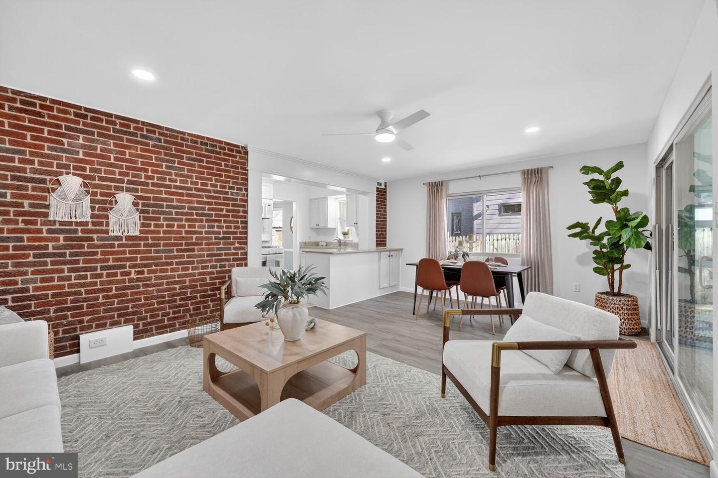 3316 6TH ST S, ARLINGTON, Virginia 22204, 2 Bedrooms Bedrooms, ,2 BathroomsBathrooms,Residential,For sale,3316 6TH ST S,VAAR2067318 MLS # VAAR2067318