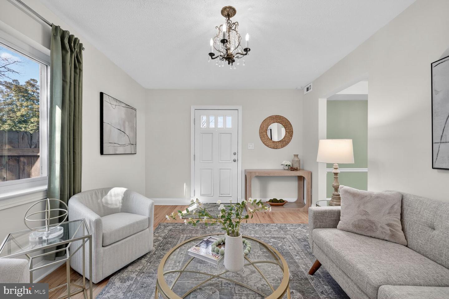 3316 6TH ST S, ARLINGTON, Virginia 22204, 2 Bedrooms Bedrooms, ,2 BathroomsBathrooms,Residential,For sale,3316 6TH ST S,VAAR2067318 MLS # VAAR2067318