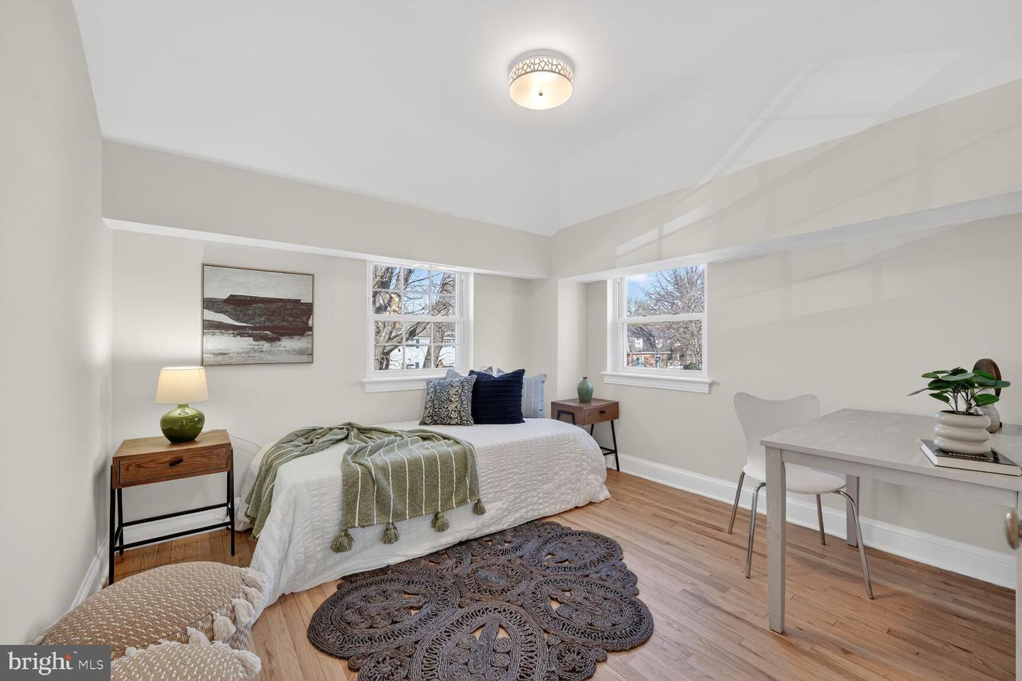 3316 6TH ST S, ARLINGTON, Virginia 22204, 2 Bedrooms Bedrooms, ,2 BathroomsBathrooms,Residential,For sale,3316 6TH ST S,VAAR2067318 MLS # VAAR2067318