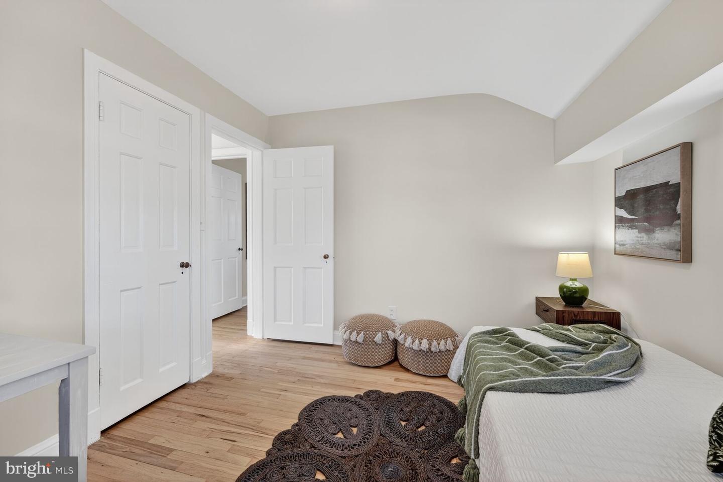 3316 6TH ST S, ARLINGTON, Virginia 22204, 2 Bedrooms Bedrooms, ,2 BathroomsBathrooms,Residential,For sale,3316 6TH ST S,VAAR2067318 MLS # VAAR2067318