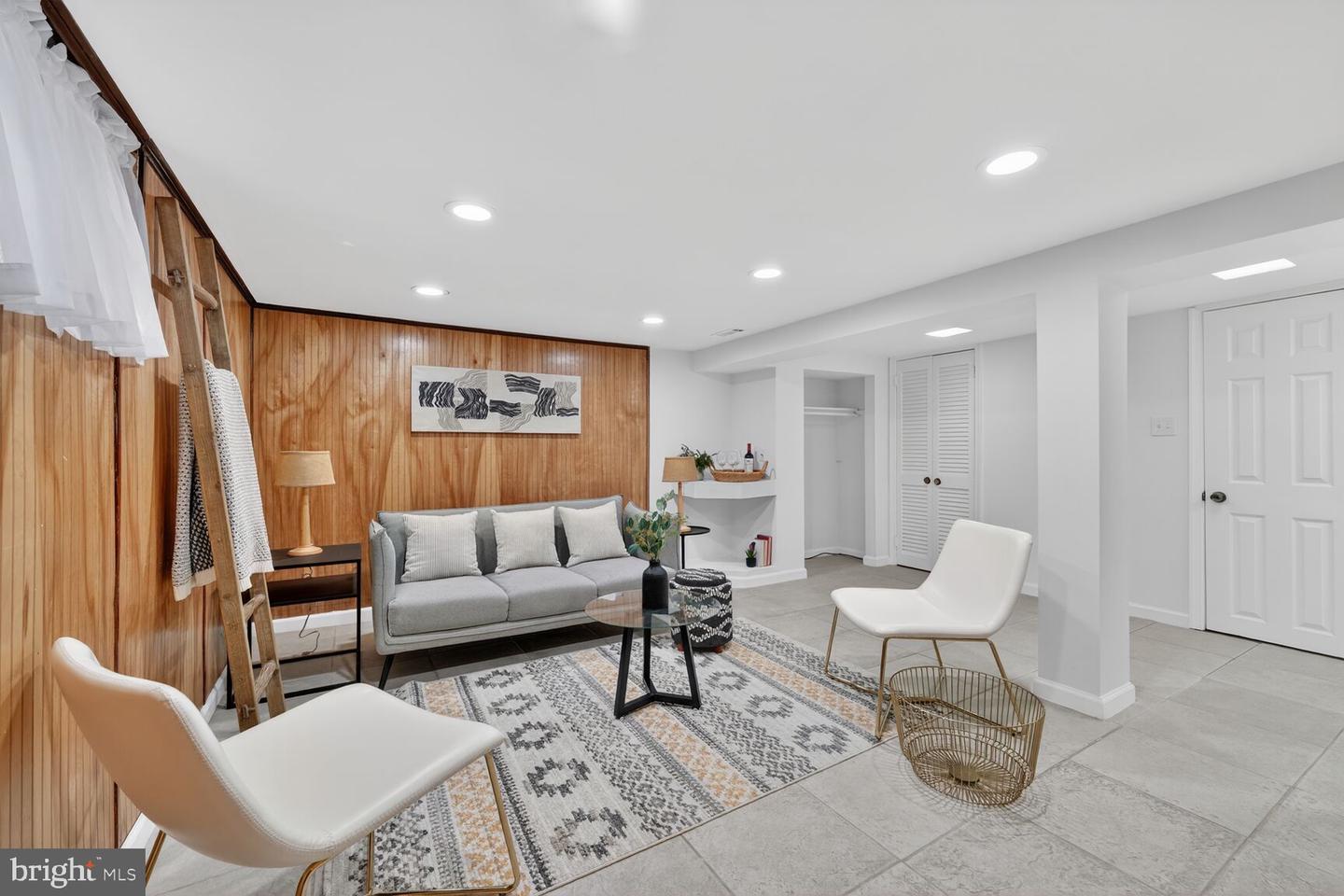 3316 6TH ST S, ARLINGTON, Virginia 22204, 2 Bedrooms Bedrooms, ,2 BathroomsBathrooms,Residential,For sale,3316 6TH ST S,VAAR2067318 MLS # VAAR2067318