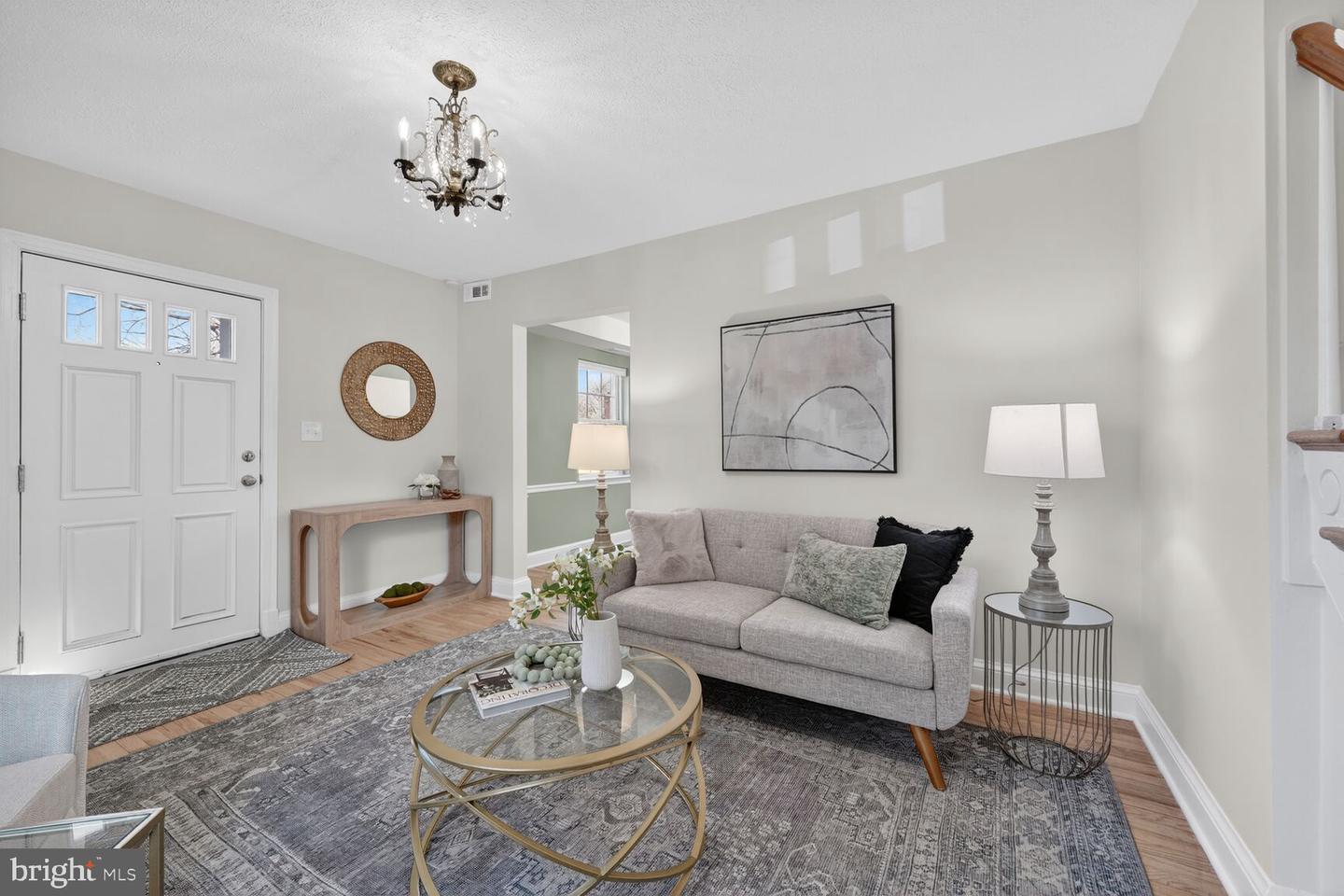 3316 6TH ST S, ARLINGTON, Virginia 22204, 2 Bedrooms Bedrooms, ,2 BathroomsBathrooms,Residential,For sale,3316 6TH ST S,VAAR2067318 MLS # VAAR2067318