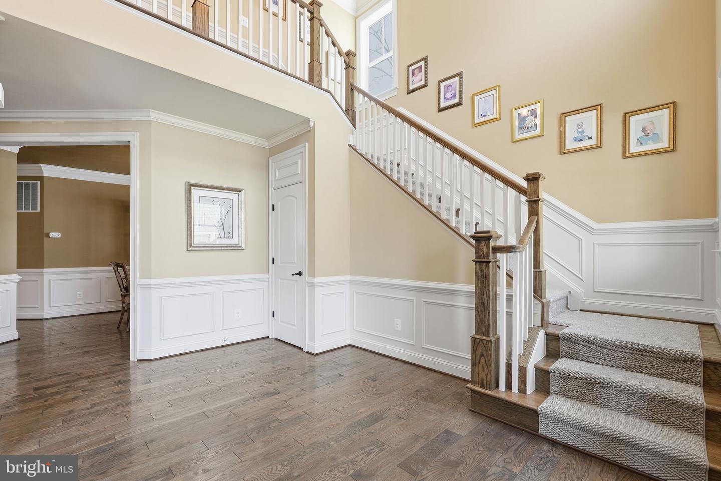 7148 LAKE DR, WARRENTON, Virginia 20187, 4 Bedrooms Bedrooms, ,4 BathroomsBathrooms,Residential,For sale,7148 LAKE DR,VAFQ2020044 MLS # VAFQ2020044