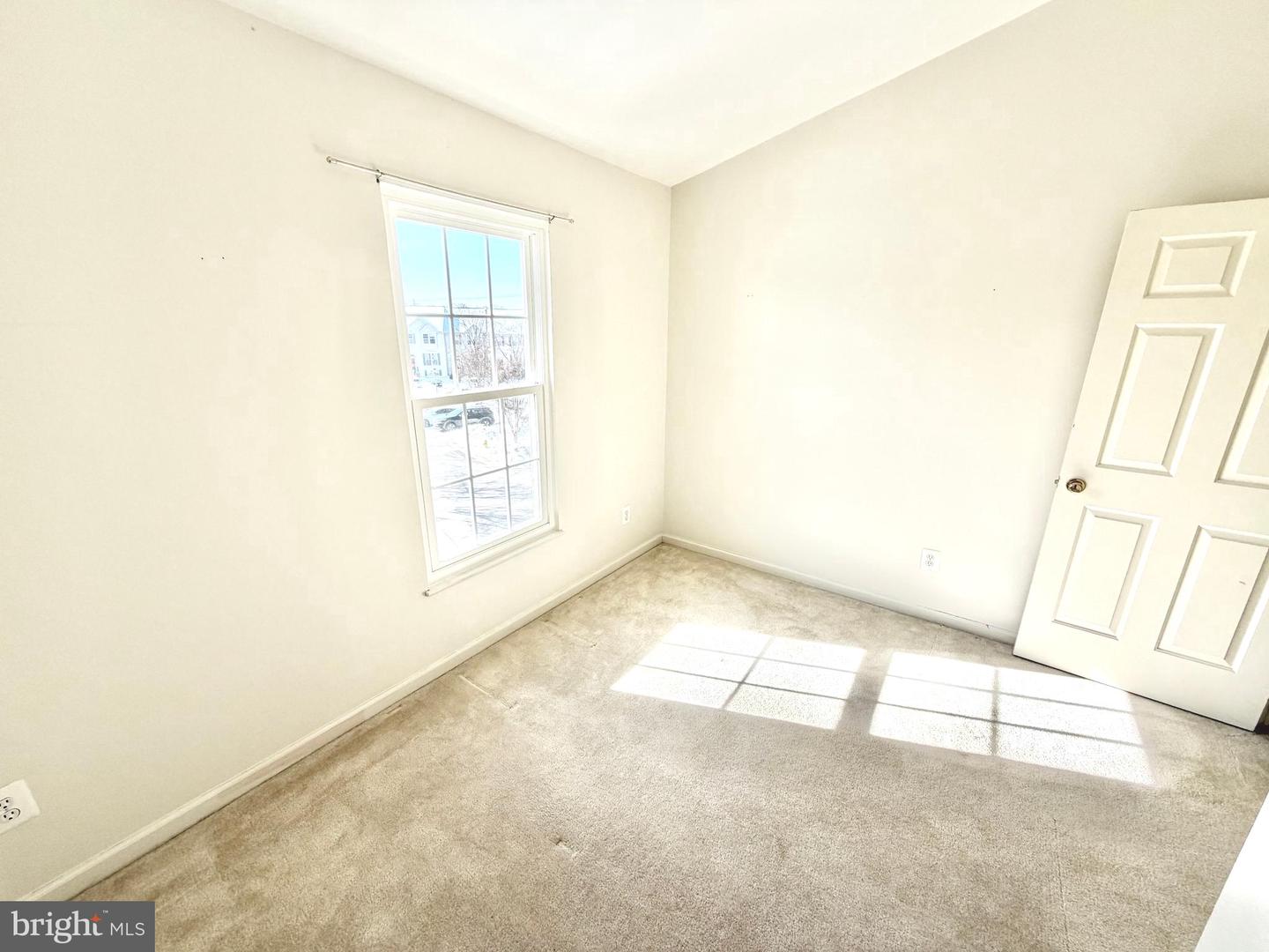 2224 SLUICE CHANNEL PL, WOODBRIDGE, Virginia 22192, 3 Bedrooms Bedrooms, ,2 BathroomsBathrooms,Residential,For sale,2224 SLUICE CHANNEL PL,VAPW2110018 MLS # VAPW2110018