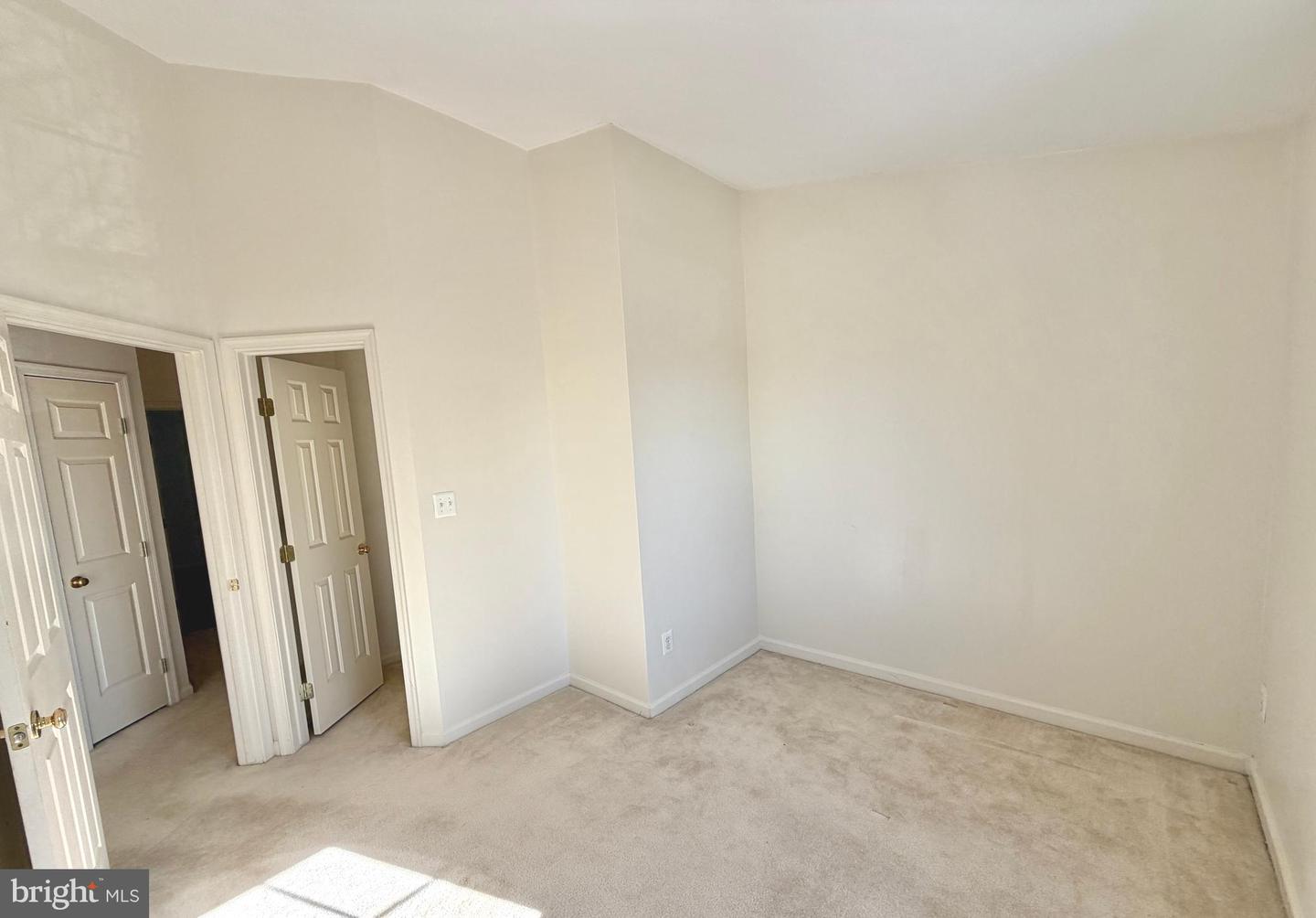 2224 SLUICE CHANNEL PL, WOODBRIDGE, Virginia 22192, 3 Bedrooms Bedrooms, ,2 BathroomsBathrooms,Residential,For sale,2224 SLUICE CHANNEL PL,VAPW2110018 MLS # VAPW2110018