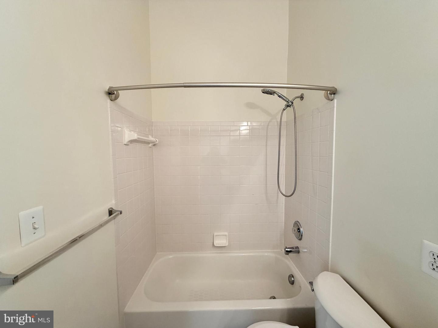 2224 SLUICE CHANNEL PL, WOODBRIDGE, Virginia 22192, 3 Bedrooms Bedrooms, ,2 BathroomsBathrooms,Residential,For sale,2224 SLUICE CHANNEL PL,VAPW2110018 MLS # VAPW2110018