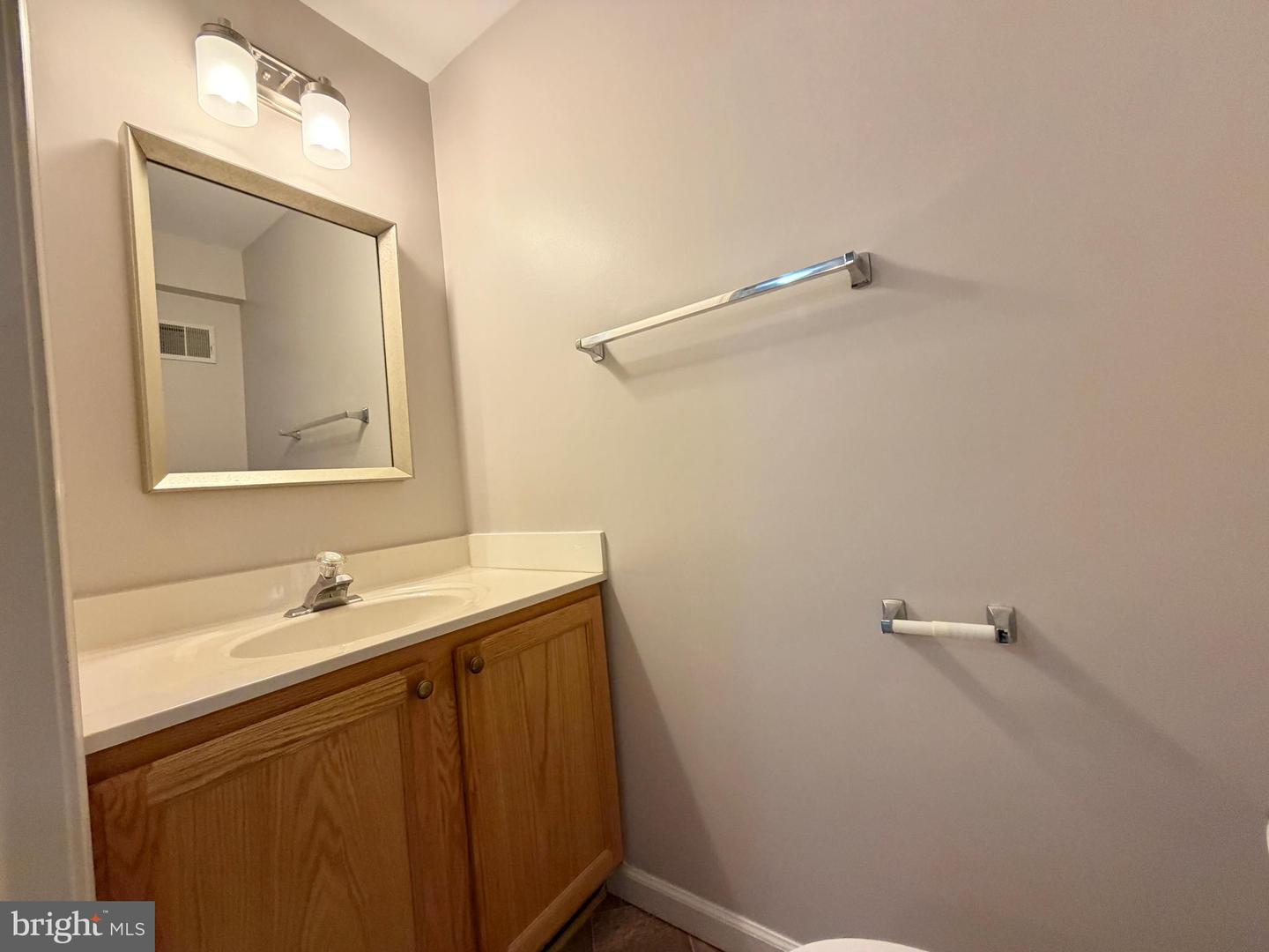 2224 SLUICE CHANNEL PL, WOODBRIDGE, Virginia 22192, 3 Bedrooms Bedrooms, ,2 BathroomsBathrooms,Residential,For sale,2224 SLUICE CHANNEL PL,VAPW2110018 MLS # VAPW2110018