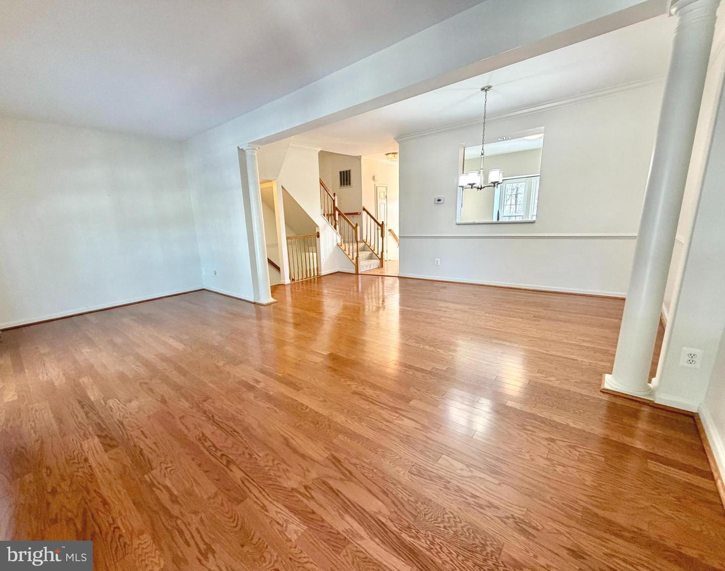 2224 SLUICE CHANNEL PL, WOODBRIDGE, Virginia 22192, 3 Bedrooms Bedrooms, ,2 BathroomsBathrooms,Residential,For sale,2224 SLUICE CHANNEL PL,VAPW2110018 MLS # VAPW2110018