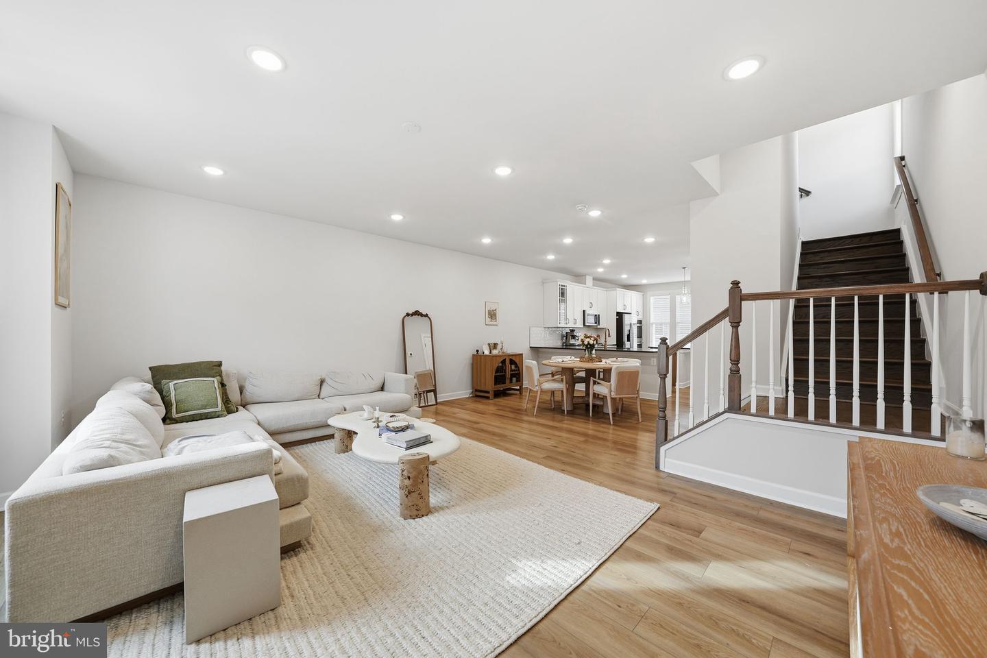 7220 MOUNTAINEER DR, ALEXANDRIA, Virginia 22306, 4 Bedrooms Bedrooms, ,3 BathroomsBathrooms,Residential,For sale,7220 MOUNTAINEER DR,VAFX2284706 MLS # VAFX2284706