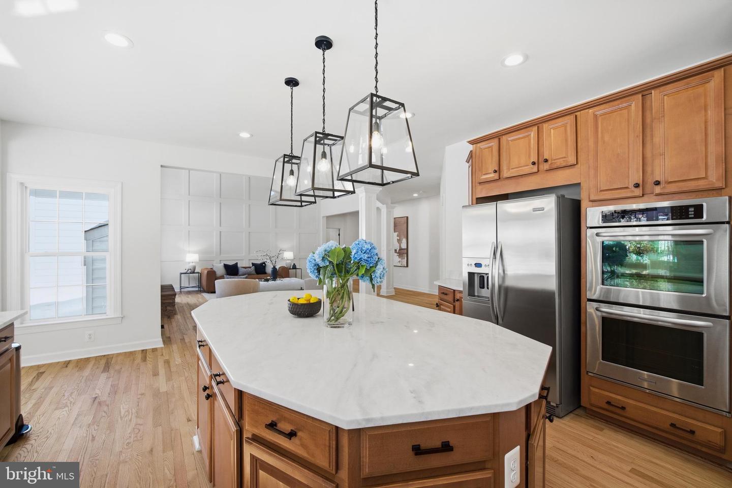 9348 OCCOQUAN OVERLOOK DR, LORTON, Virginia 22079, 5 Bedrooms Bedrooms, ,4 BathroomsBathrooms,Residential,For sale,9348 OCCOQUAN OVERLOOK DR,VAFX2284716 MLS # VAFX2284716