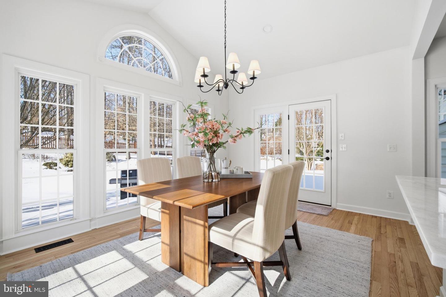 9348 OCCOQUAN OVERLOOK DR, LORTON, Virginia 22079, 5 Bedrooms Bedrooms, ,4 BathroomsBathrooms,Residential,For sale,9348 OCCOQUAN OVERLOOK DR,VAFX2284716 MLS # VAFX2284716