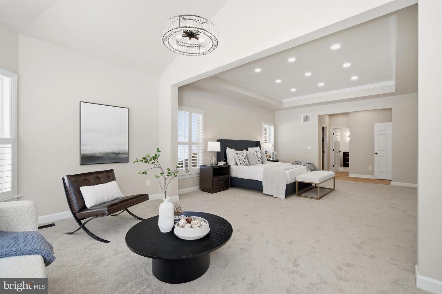 9348 OCCOQUAN OVERLOOK DR, LORTON, Virginia 22079, 5 Bedrooms Bedrooms, ,4 BathroomsBathrooms,Residential,For sale,9348 OCCOQUAN OVERLOOK DR,VAFX2284716 MLS # VAFX2284716