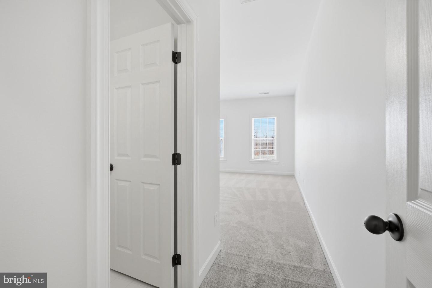 9348 OCCOQUAN OVERLOOK DR, LORTON, Virginia 22079, 5 Bedrooms Bedrooms, ,4 BathroomsBathrooms,Residential,For sale,9348 OCCOQUAN OVERLOOK DR,VAFX2284716 MLS # VAFX2284716