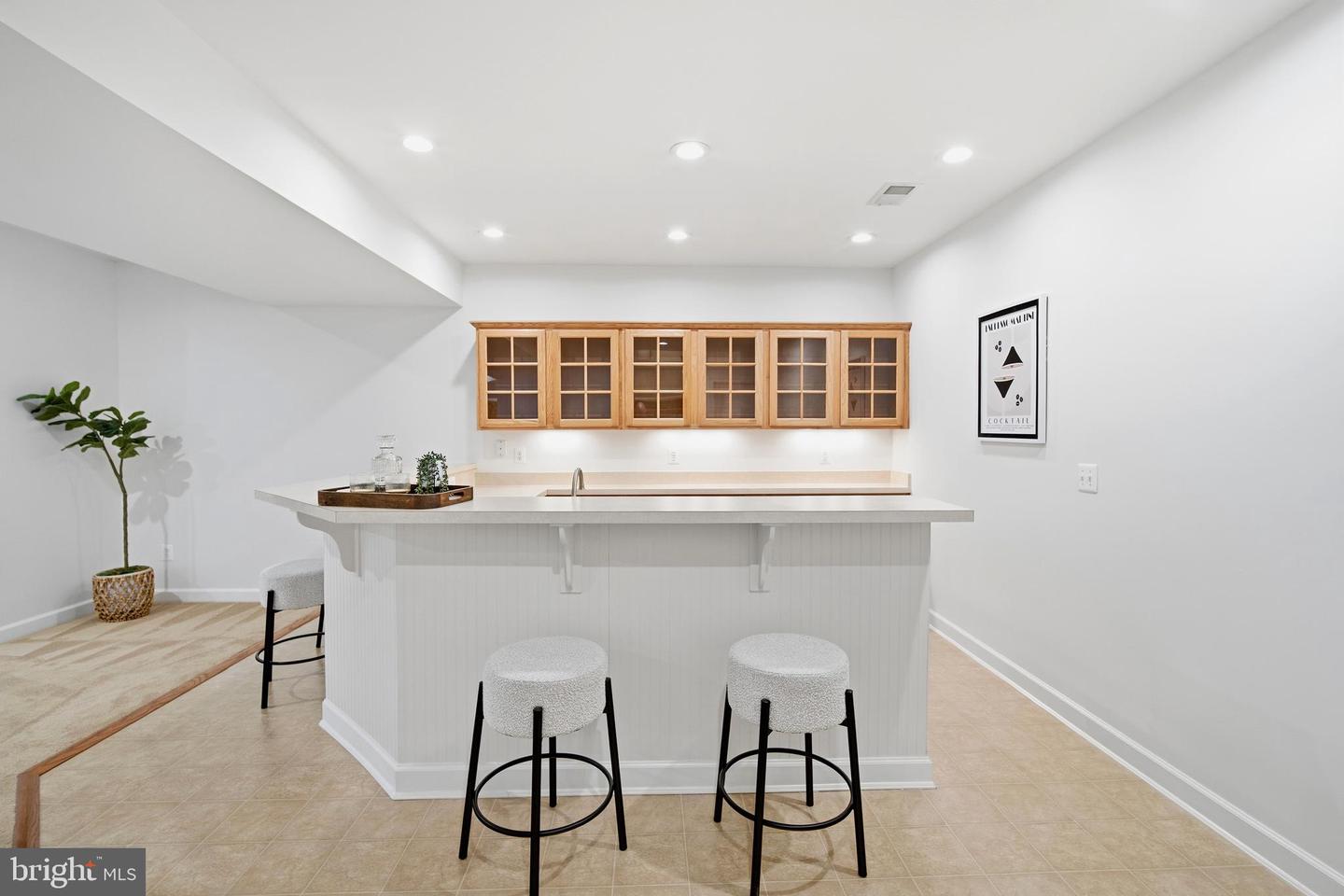 9348 OCCOQUAN OVERLOOK DR, LORTON, Virginia 22079, 5 Bedrooms Bedrooms, ,4 BathroomsBathrooms,Residential,For sale,9348 OCCOQUAN OVERLOOK DR,VAFX2284716 MLS # VAFX2284716