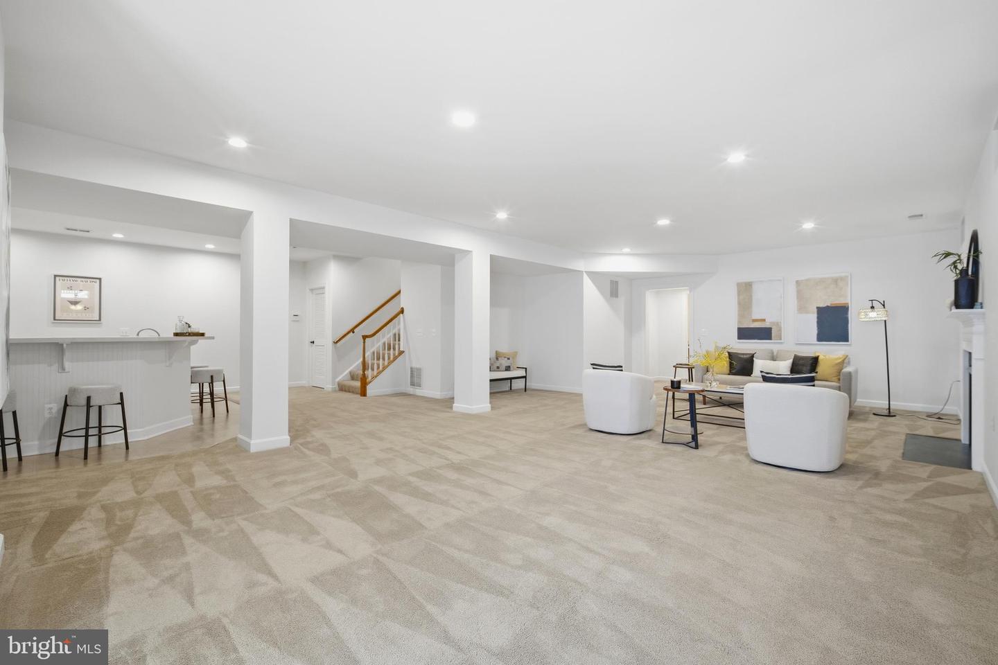 9348 OCCOQUAN OVERLOOK DR, LORTON, Virginia 22079, 5 Bedrooms Bedrooms, ,4 BathroomsBathrooms,Residential,For sale,9348 OCCOQUAN OVERLOOK DR,VAFX2284716 MLS # VAFX2284716