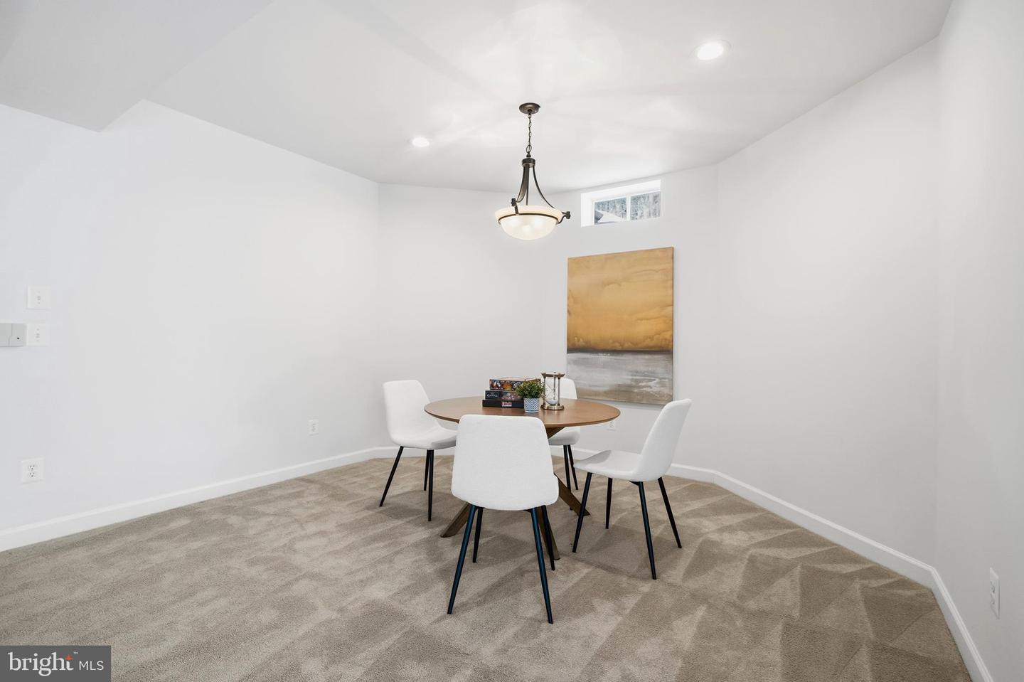 9348 OCCOQUAN OVERLOOK DR, LORTON, Virginia 22079, 5 Bedrooms Bedrooms, ,4 BathroomsBathrooms,Residential,For sale,9348 OCCOQUAN OVERLOOK DR,VAFX2284716 MLS # VAFX2284716