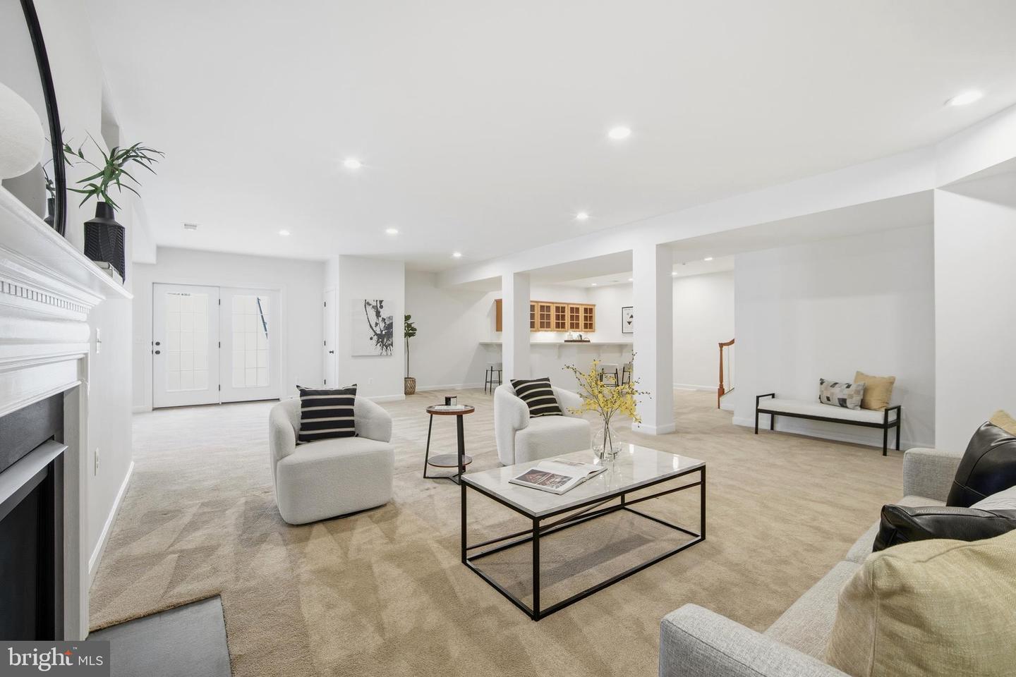 9348 OCCOQUAN OVERLOOK DR, LORTON, Virginia 22079, 5 Bedrooms Bedrooms, ,4 BathroomsBathrooms,Residential,For sale,9348 OCCOQUAN OVERLOOK DR,VAFX2284716 MLS # VAFX2284716