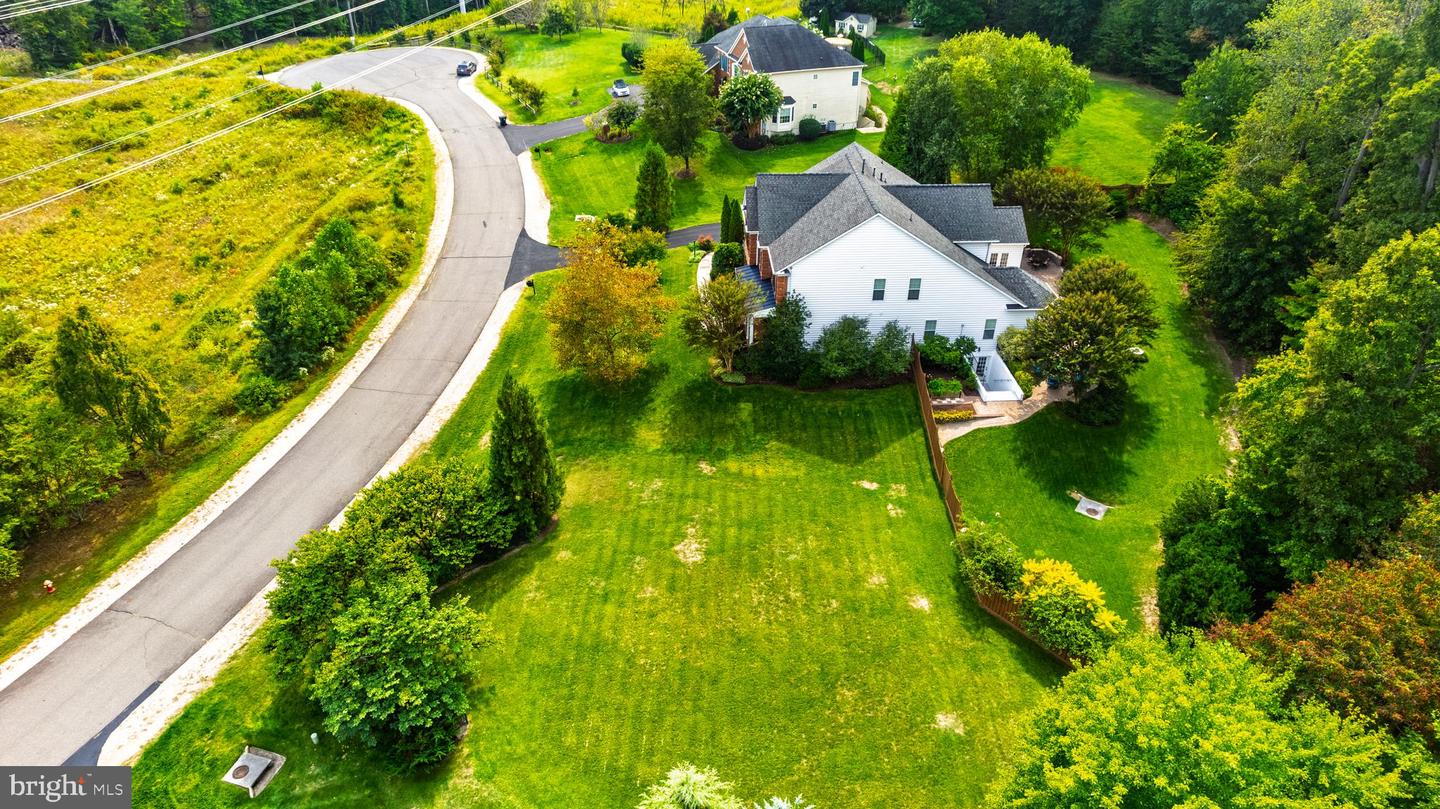 9348 OCCOQUAN OVERLOOK DR, LORTON, Virginia 22079, 5 Bedrooms Bedrooms, ,4 BathroomsBathrooms,Residential,For sale,9348 OCCOQUAN OVERLOOK DR,VAFX2284716 MLS # VAFX2284716