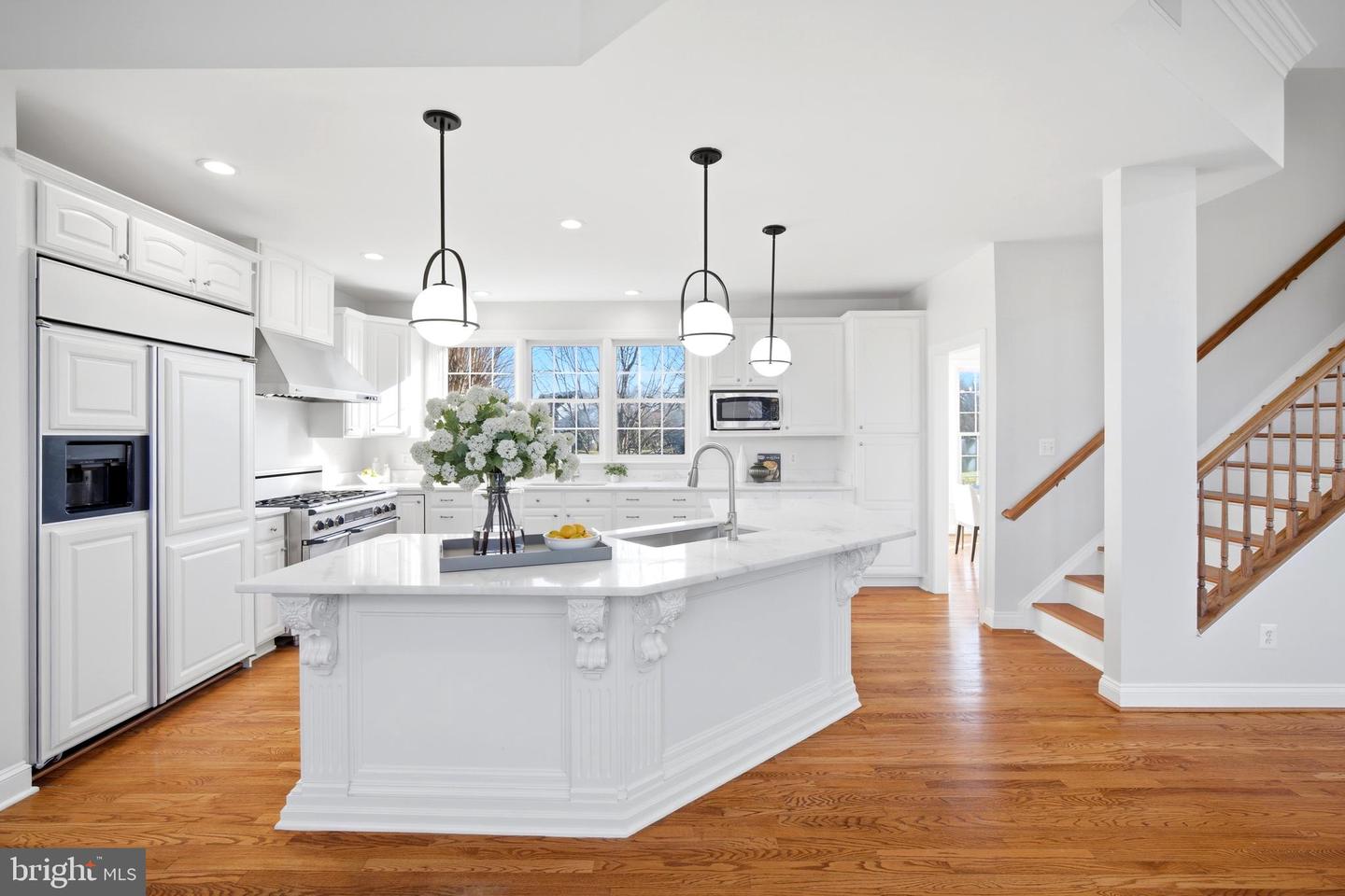 11866 TIMBER KNOLL CT, HERNDON, Virginia 20170, 6 Bedrooms Bedrooms, ,5 BathroomsBathrooms,Residential,For sale,11866 TIMBER KNOLL CT,VAFX2284804 MLS # VAFX2284804