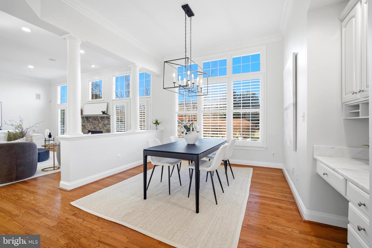 11866 TIMBER KNOLL CT, HERNDON, Virginia 20170, 6 Bedrooms Bedrooms, ,5 BathroomsBathrooms,Residential,For sale,11866 TIMBER KNOLL CT,VAFX2284804 MLS # VAFX2284804