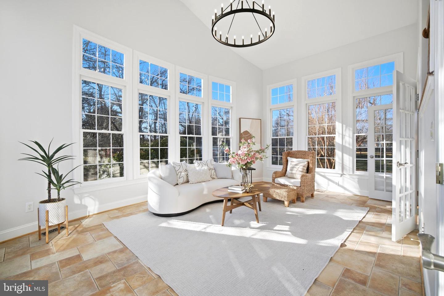 11866 TIMBER KNOLL CT, HERNDON, Virginia 20170, 6 Bedrooms Bedrooms, ,5 BathroomsBathrooms,Residential,For sale,11866 TIMBER KNOLL CT,VAFX2284804 MLS # VAFX2284804