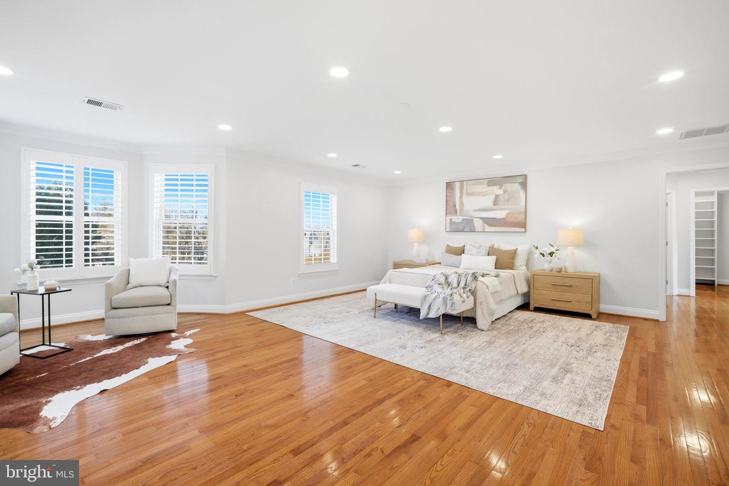 11866 TIMBER KNOLL CT, HERNDON, Virginia 20170, 6 Bedrooms Bedrooms, ,5 BathroomsBathrooms,Residential,For sale,11866 TIMBER KNOLL CT,VAFX2284804 MLS # VAFX2284804