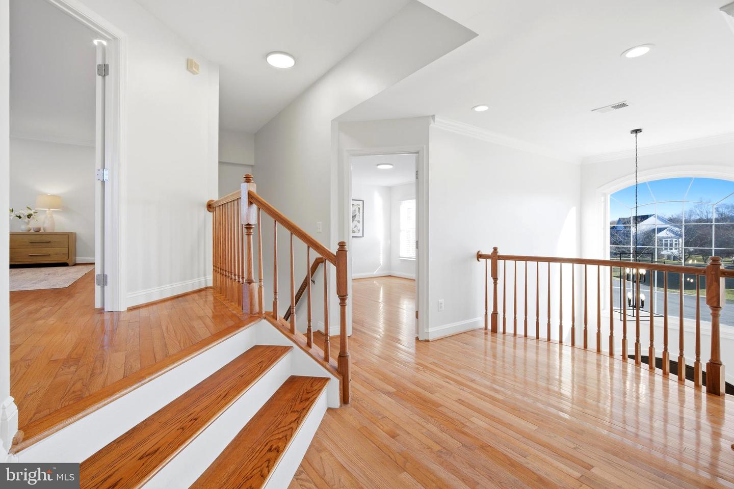 11866 TIMBER KNOLL CT, HERNDON, Virginia 20170, 6 Bedrooms Bedrooms, ,5 BathroomsBathrooms,Residential,For sale,11866 TIMBER KNOLL CT,VAFX2284804 MLS # VAFX2284804