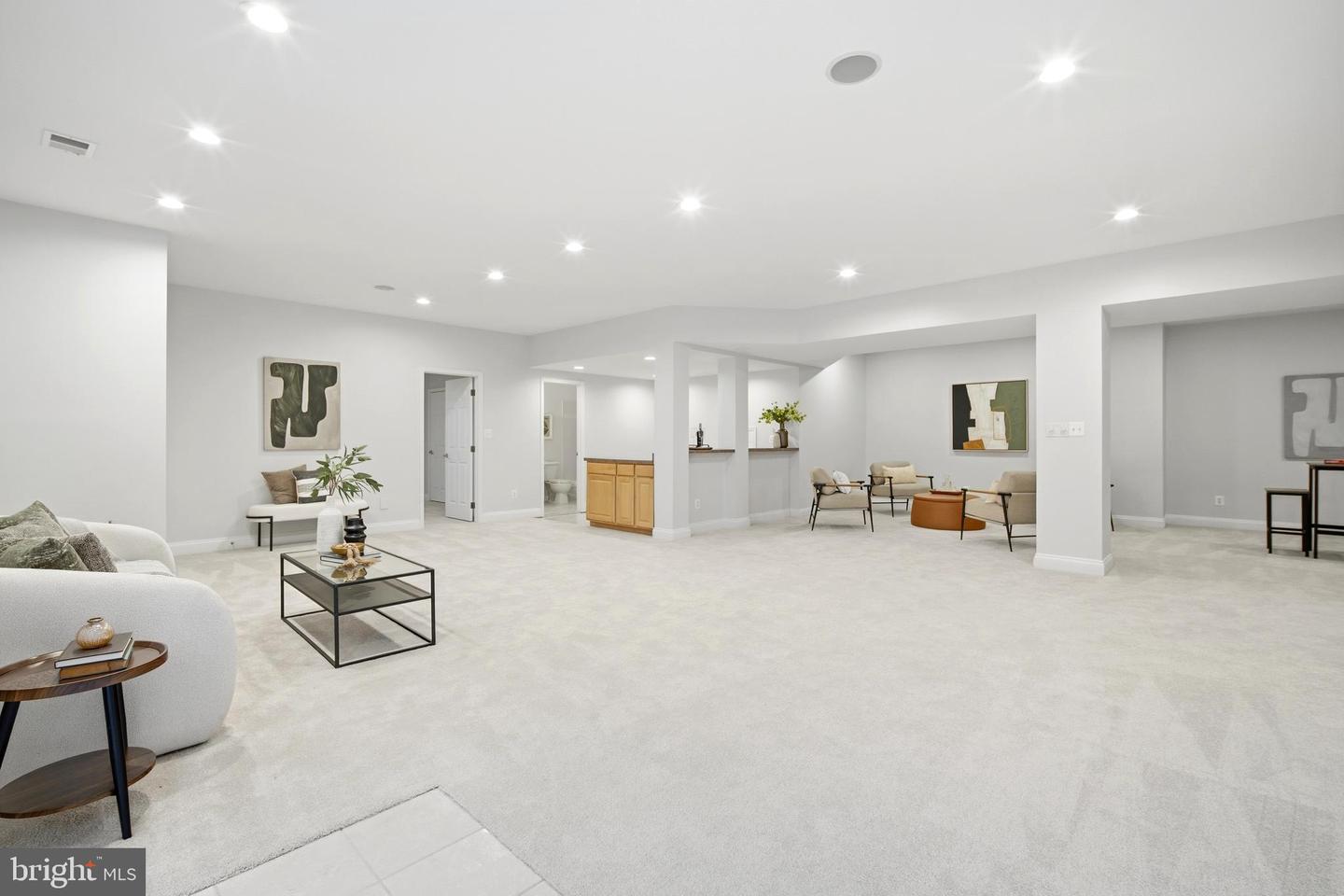 11866 TIMBER KNOLL CT, HERNDON, Virginia 20170, 6 Bedrooms Bedrooms, ,5 BathroomsBathrooms,Residential,For sale,11866 TIMBER KNOLL CT,VAFX2284804 MLS # VAFX2284804