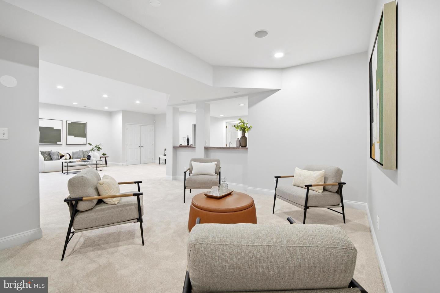 11866 TIMBER KNOLL CT, HERNDON, Virginia 20170, 6 Bedrooms Bedrooms, ,5 BathroomsBathrooms,Residential,For sale,11866 TIMBER KNOLL CT,VAFX2284804 MLS # VAFX2284804