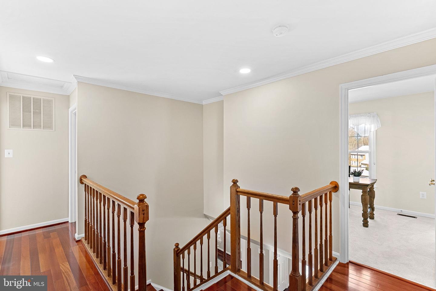 5 GRISWOLD CT, STERLING, Virginia 20165, 5 Bedrooms Bedrooms, ,3 BathroomsBathrooms,Residential,For sale,5 GRISWOLD CT,VALO2113624 MLS # VALO2113624