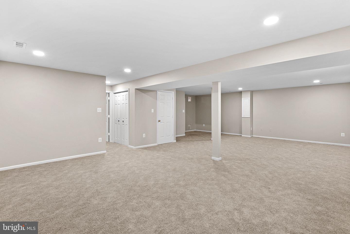 5 GRISWOLD CT, STERLING, Virginia 20165, 5 Bedrooms Bedrooms, ,3 BathroomsBathrooms,Residential,For sale,5 GRISWOLD CT,VALO2113624 MLS # VALO2113624