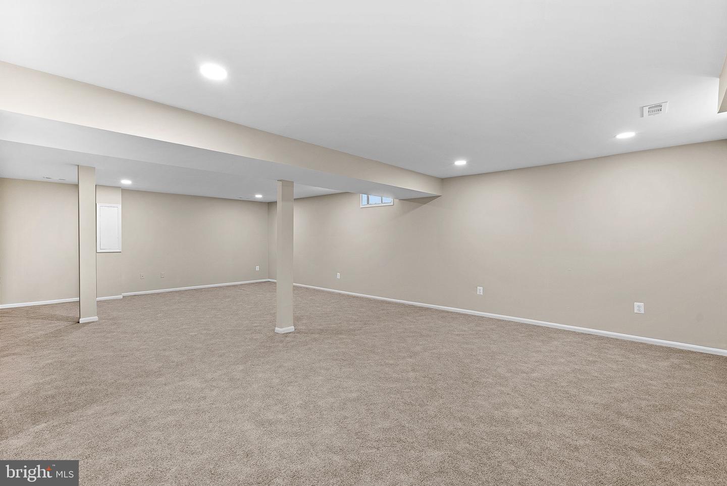 5 GRISWOLD CT, STERLING, Virginia 20165, 5 Bedrooms Bedrooms, ,3 BathroomsBathrooms,Residential,For sale,5 GRISWOLD CT,VALO2113624 MLS # VALO2113624