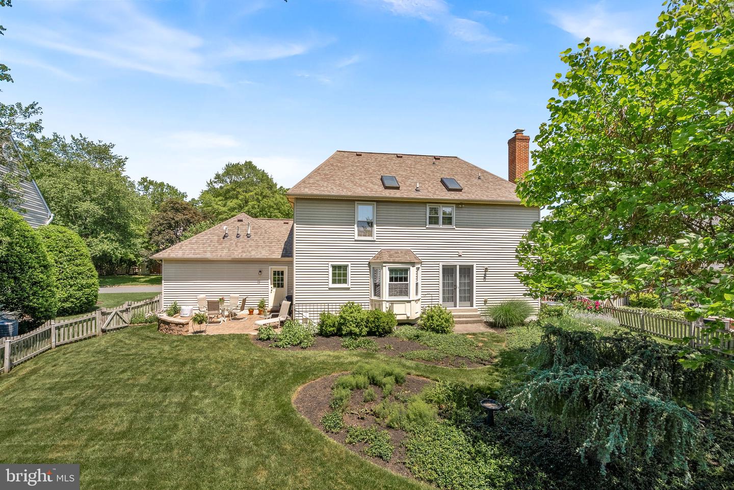 5 GRISWOLD CT, STERLING, Virginia 20165, 5 Bedrooms Bedrooms, ,3 BathroomsBathrooms,Residential,For sale,5 GRISWOLD CT,VALO2113624 MLS # VALO2113624