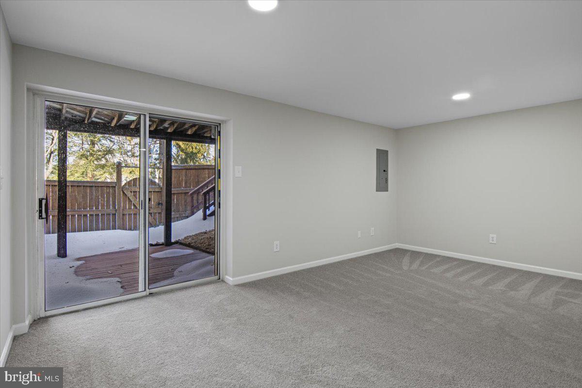 13522 MALLARD WATCH WAY, CLIFTON, Virginia 20124, 3 Bedrooms Bedrooms, ,3 BathroomsBathrooms,Residential,For sale,13522 MALLARD WATCH WAY,VAFX2284918 MLS # VAFX2284918