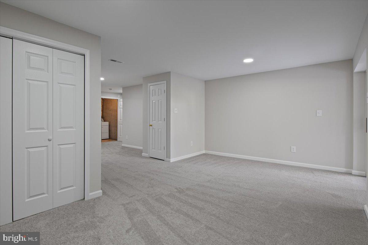 13522 MALLARD WATCH WAY, CLIFTON, Virginia 20124, 3 Bedrooms Bedrooms, ,3 BathroomsBathrooms,Residential,For sale,13522 MALLARD WATCH WAY,VAFX2284918 MLS # VAFX2284918