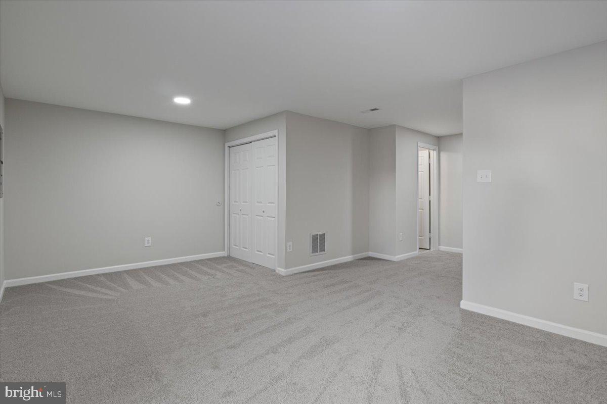 13522 MALLARD WATCH WAY, CLIFTON, Virginia 20124, 3 Bedrooms Bedrooms, ,3 BathroomsBathrooms,Residential,For sale,13522 MALLARD WATCH WAY,VAFX2284918 MLS # VAFX2284918