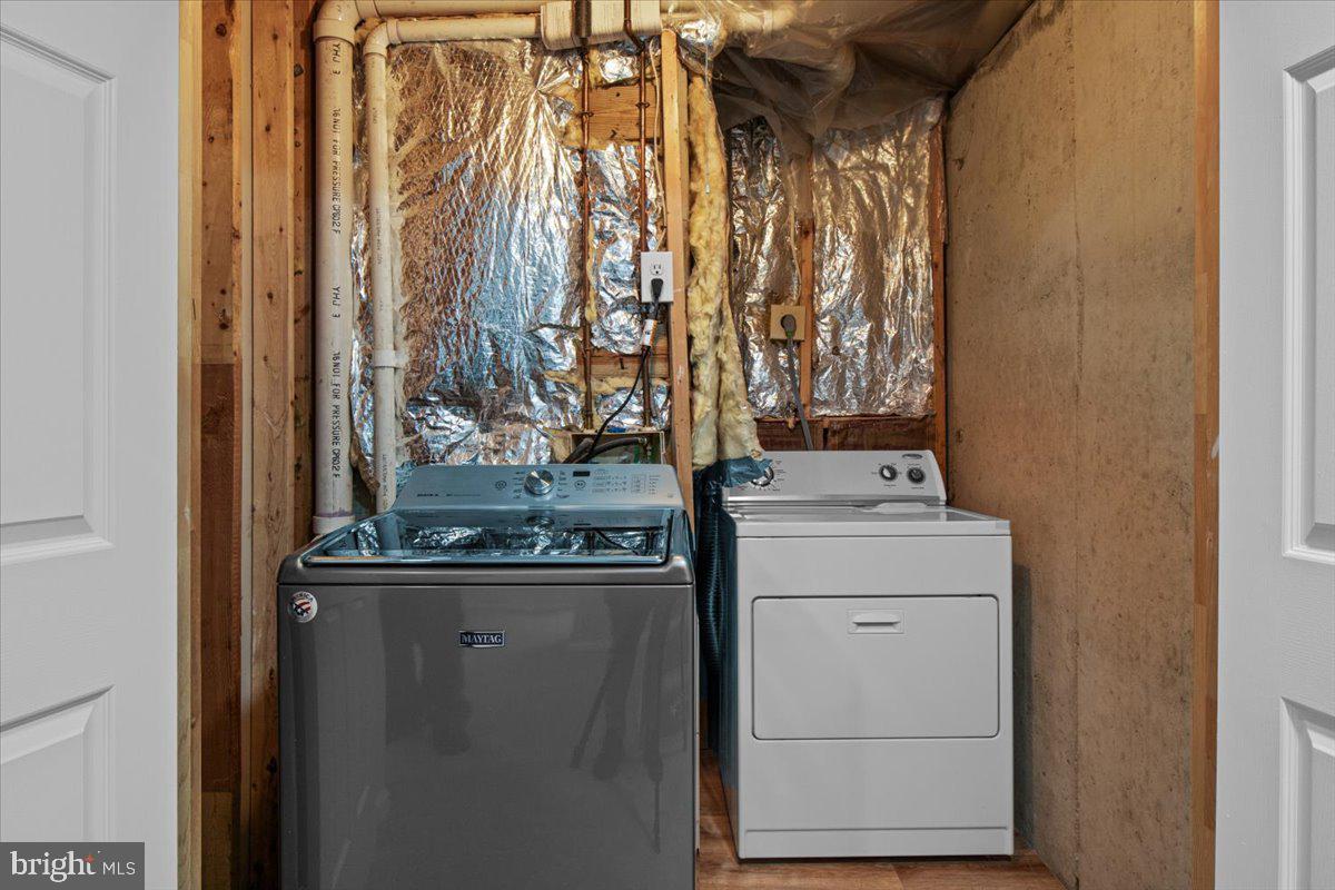 13522 MALLARD WATCH WAY, CLIFTON, Virginia 20124, 3 Bedrooms Bedrooms, ,3 BathroomsBathrooms,Residential,For sale,13522 MALLARD WATCH WAY,VAFX2284918 MLS # VAFX2284918