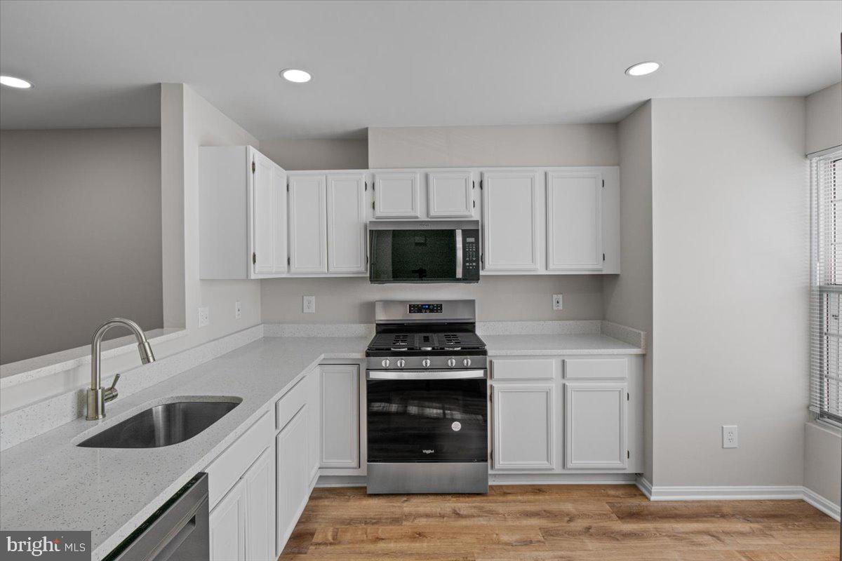 13522 MALLARD WATCH WAY, CLIFTON, Virginia 20124, 3 Bedrooms Bedrooms, ,3 BathroomsBathrooms,Residential,For sale,13522 MALLARD WATCH WAY,VAFX2284918 MLS # VAFX2284918