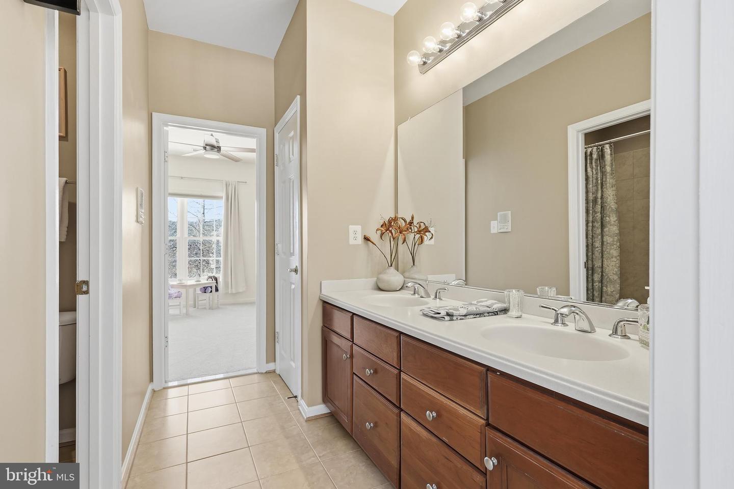 7625 GREAT DOVER ST, GAINESVILLE, Virginia 20155, 5 Bedrooms Bedrooms, ,4 BathroomsBathrooms,Residential,For sale,7625 GREAT DOVER ST,VAPW2110088 MLS # VAPW2110088