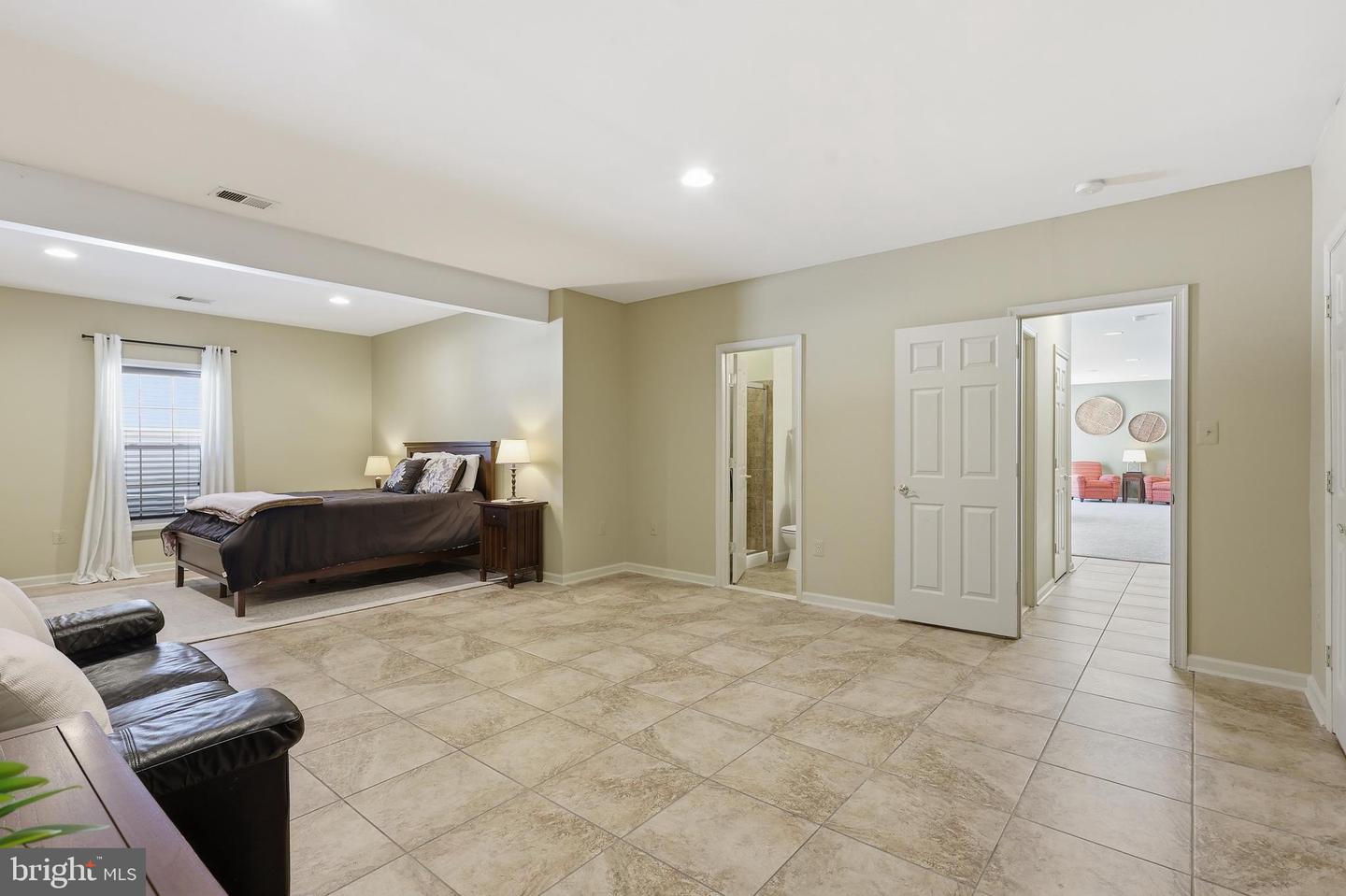 7625 GREAT DOVER ST, GAINESVILLE, Virginia 20155, 5 Bedrooms Bedrooms, ,4 BathroomsBathrooms,Residential,For sale,7625 GREAT DOVER ST,VAPW2110088 MLS # VAPW2110088