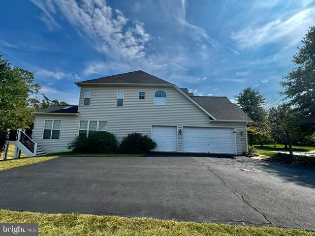 7625 GREAT DOVER ST, GAINESVILLE, Virginia 20155, 5 Bedrooms Bedrooms, ,4 BathroomsBathrooms,Residential,For sale,7625 GREAT DOVER ST,VAPW2110088 MLS # VAPW2110088