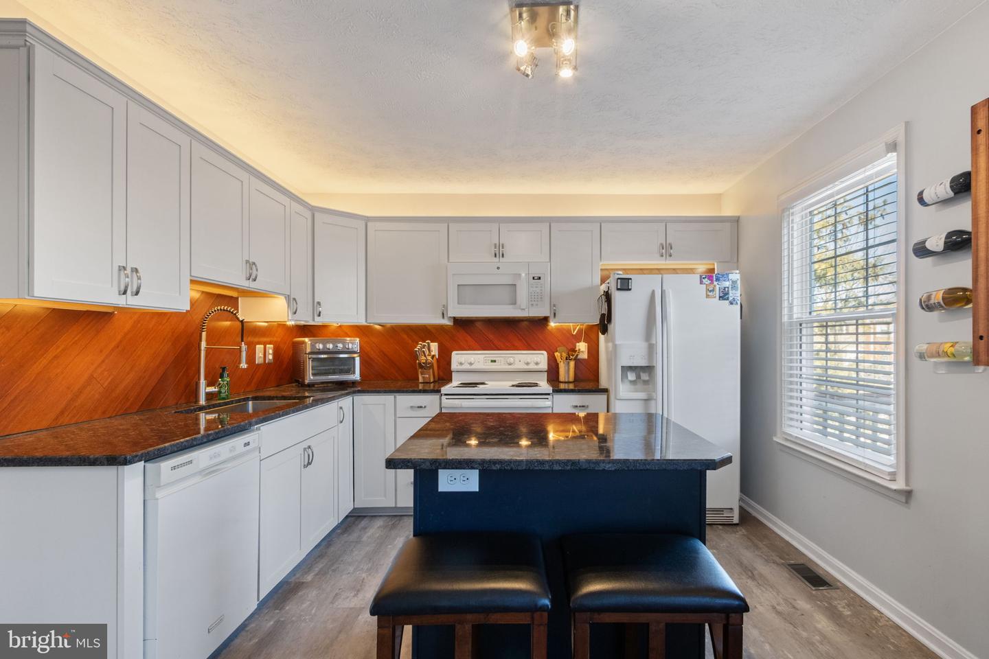 101 BONAIR ST, FREDERICKSBURG, Virginia 22405, 4 Bedrooms Bedrooms, ,2 BathroomsBathrooms,Residential,For sale,101 BONAIR ST,VAST2045090 MLS # VAST2045090