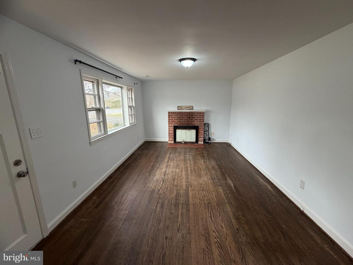 9704 BLAKE LN, FAIRFAX, Virginia 22031, 3 Bedrooms Bedrooms, ,1 BathroomBathrooms,Residential,For sale,9704 BLAKE LN,VAFX2284888 MLS # VAFX2284888