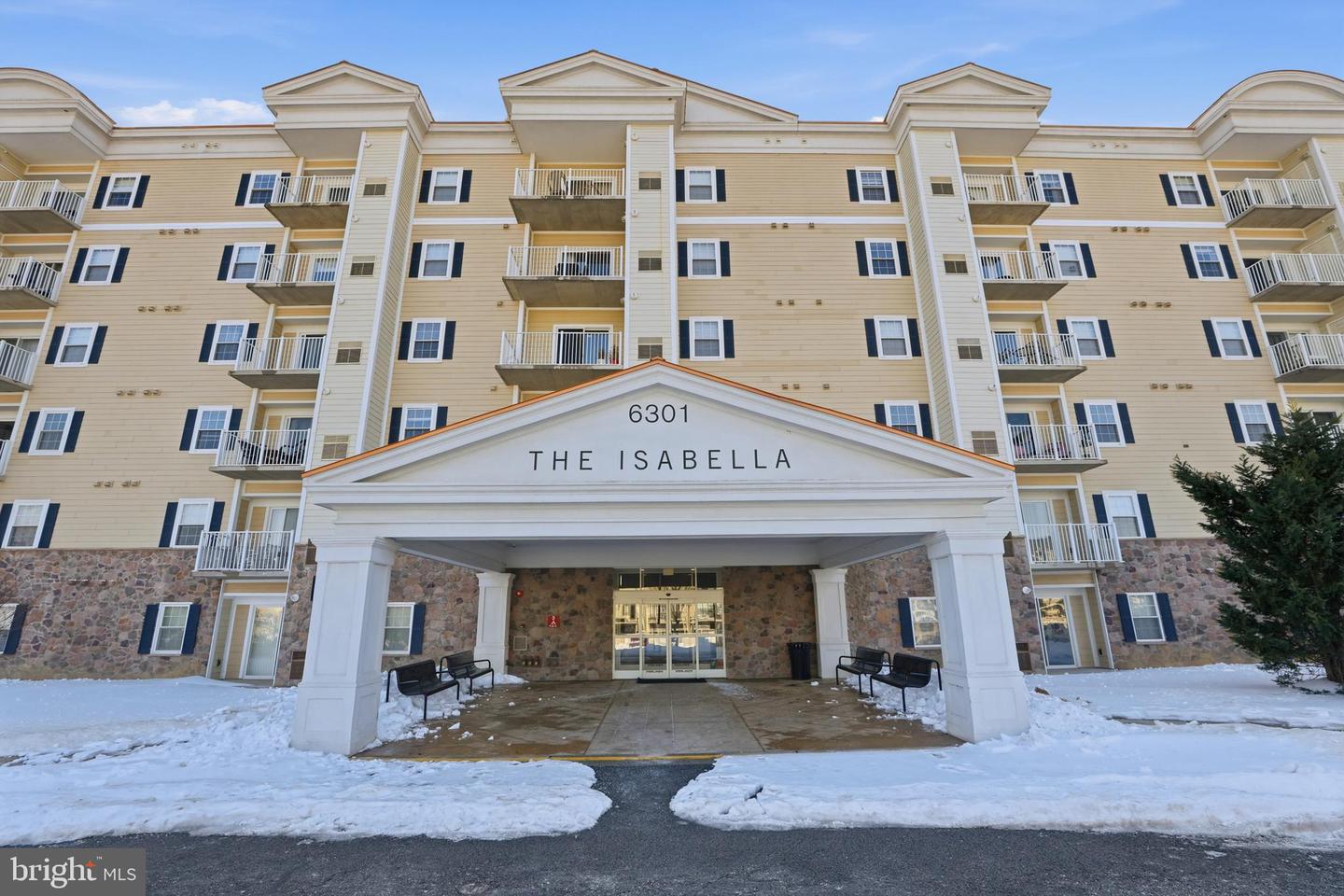 6301 EDSALL RD #106, ALEXANDRIA, Virginia 22312, 1 Bedroom Bedrooms, ,1 BathroomBathrooms,Residential,For sale,6301 EDSALL RD #106,VAFX2284926 MLS # VAFX2284926