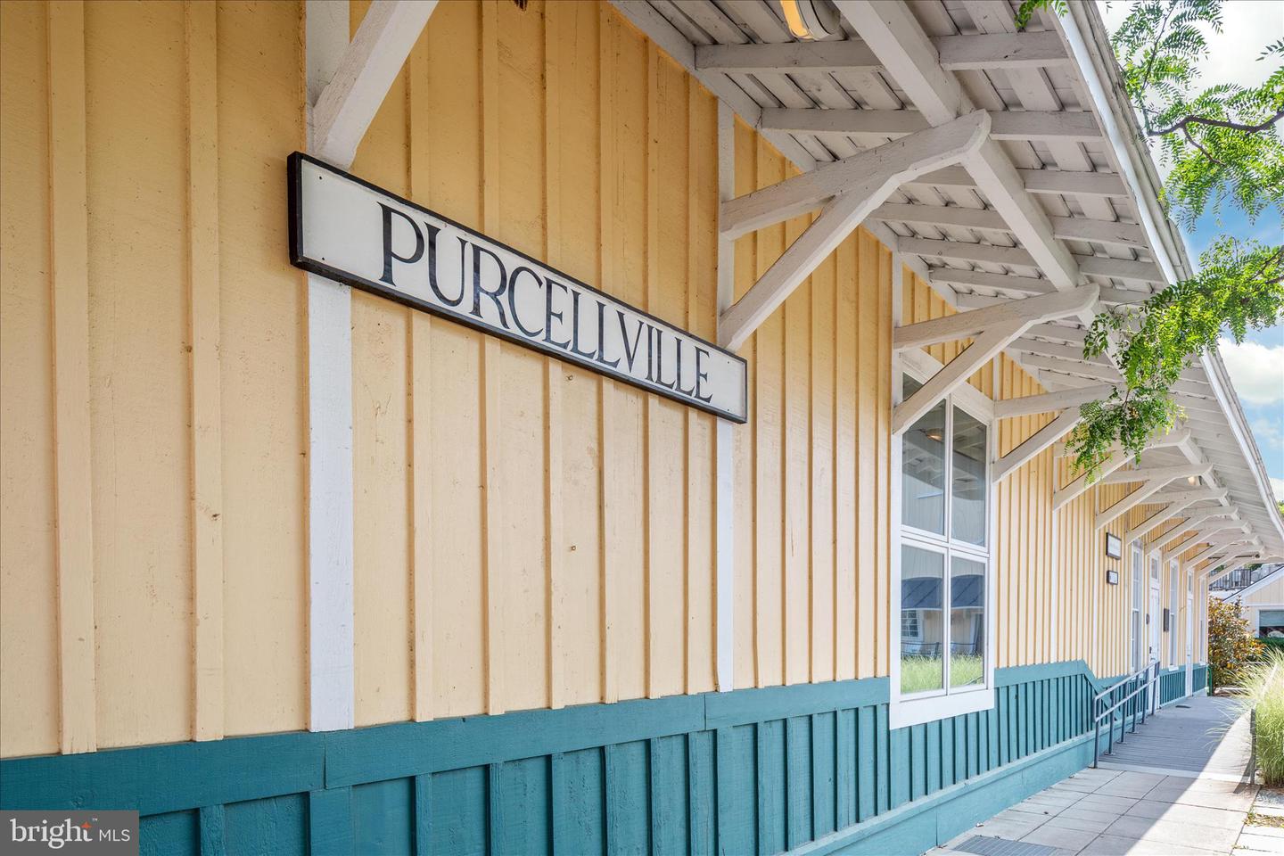 14254 BOOKCLIFF CT, PURCELLVILLE, Virginia 20134, 5 Bedrooms Bedrooms, 19 Rooms Rooms,6 BathroomsBathrooms,Residential,For sale,14254 BOOKCLIFF CT,VALO2113818 MLS # VALO2113818