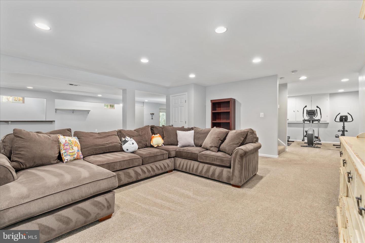 14254 BOOKCLIFF CT, PURCELLVILLE, Virginia 20134, 5 Bedrooms Bedrooms, 19 Rooms Rooms,6 BathroomsBathrooms,Residential,For sale,14254 BOOKCLIFF CT,VALO2113818 MLS # VALO2113818